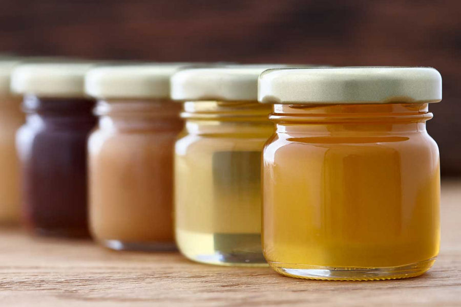 Cosa succede a chi mangia miele fermentato?